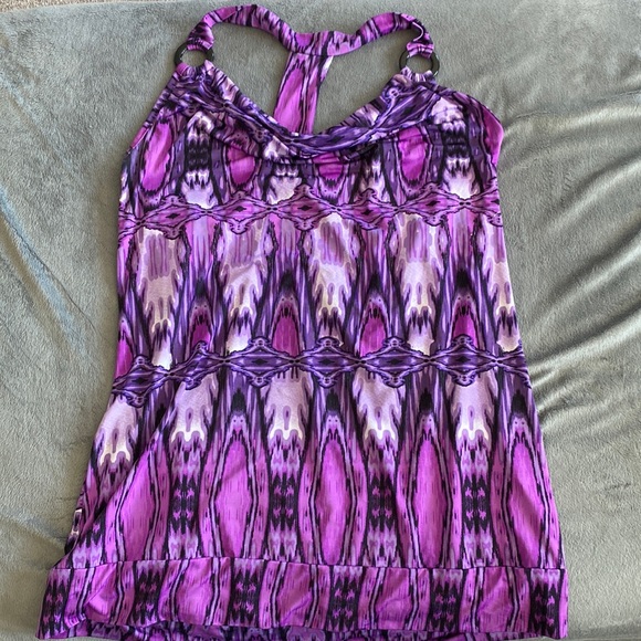 Ladies tank - Picture 1 of 2